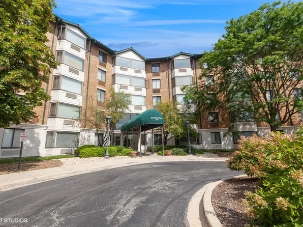 470 Fawell Blvd APT 310, Glen Ellyn, IL 60137