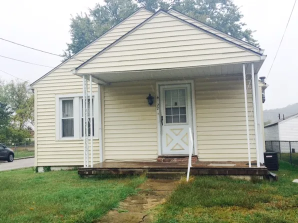 4322 Blackwell St, South Charleston, WV 25309