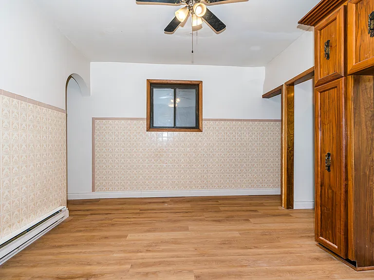 211 Brunswick Ave #B — Photo 8
