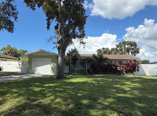 730 14th Ave SW, Largo, FL 33770