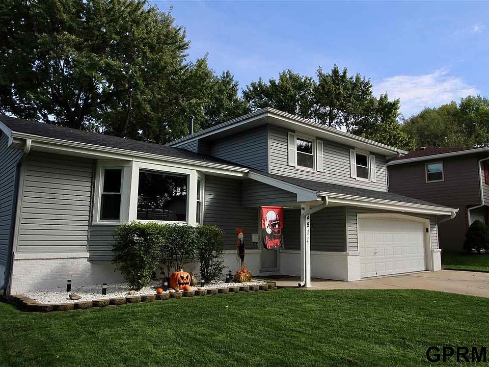 1st image of 4911 S 91st St