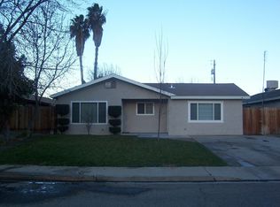 207 S 10th St, Fowler, CA 93625