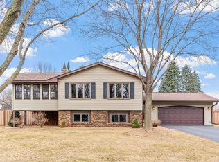 4745 Kevin Ln, Shoreview, MN 55126