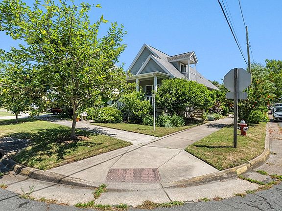3rd image of 602 Jefferson Ave