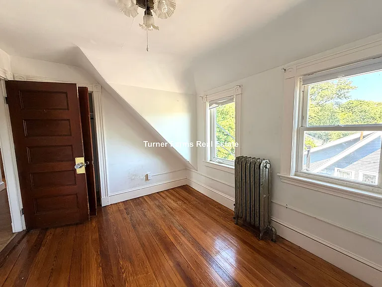 124 Forest St #3 — Photo 9