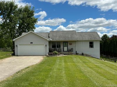 6005 River Rock Dr, Fowlerville, MI, 48836