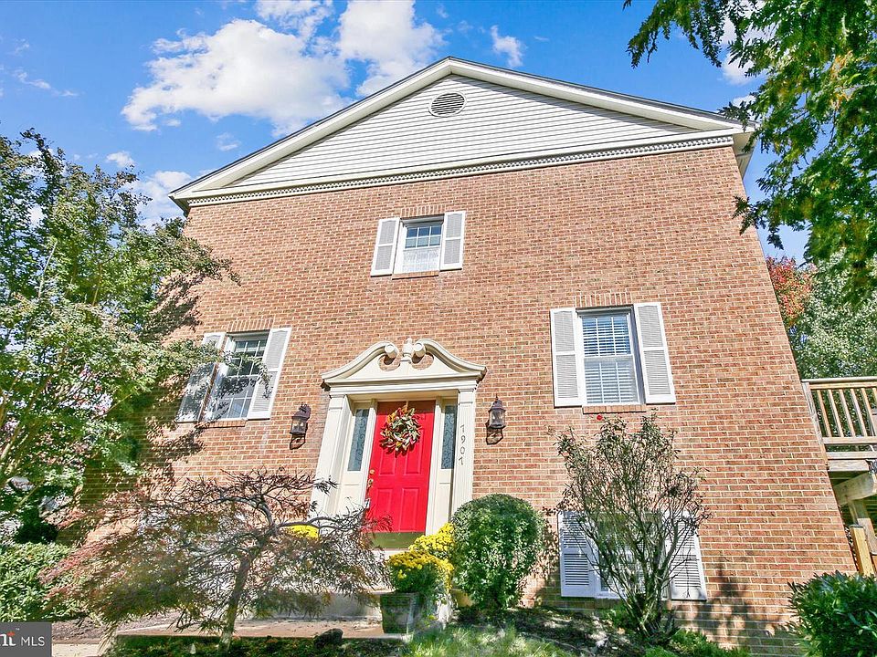 1st image of 7907 Mount Woodley Pl