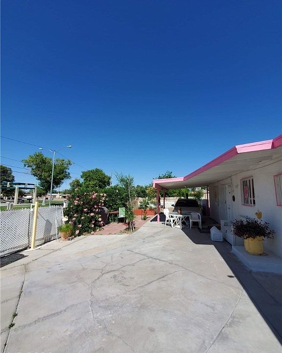 2101 E Cartier Ave North Las Vegas NV 89030 Zillow