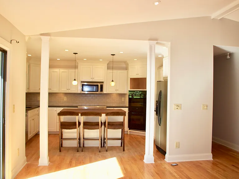 940 Saint Andrews Dr — Photo 10