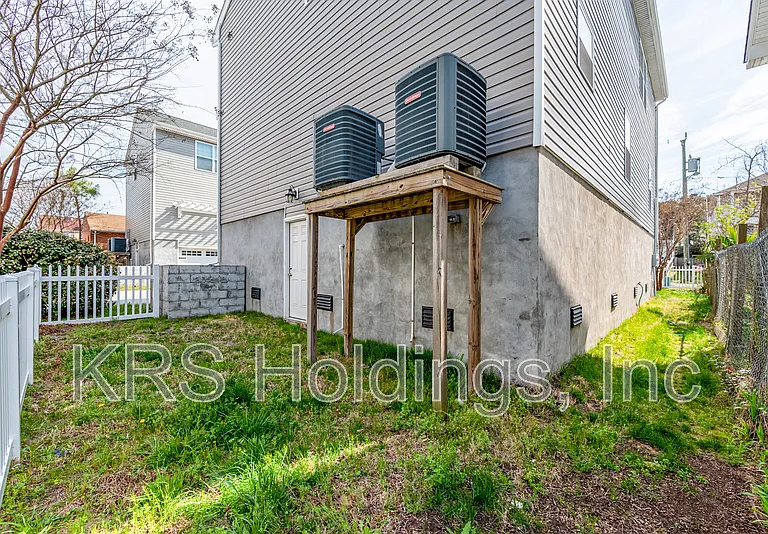 9553 14th Bay St #A — Photo 49