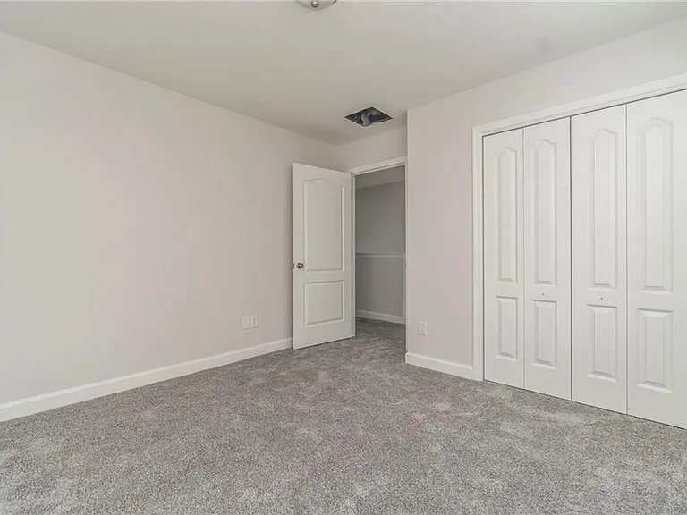 Upstairs Bedroom 1