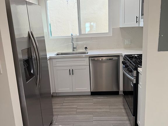 3rd image of 1953-55 Benecia Ave #1955