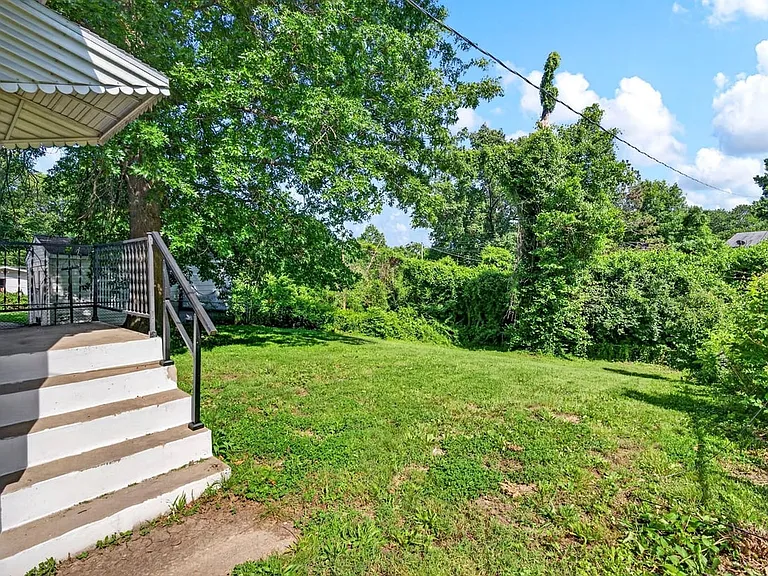 432 Midlothian Rd — Photo 33
