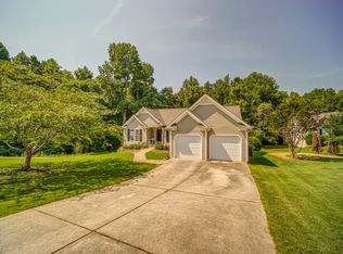 347 Hampton Oaks Cir, Villa Rica, GA 30180