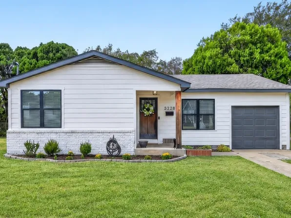 3228 Olive Pl, Fort Worth, TX 76116