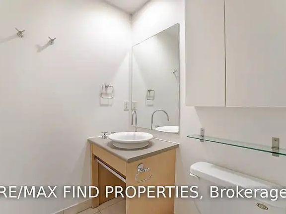 5th image of 333 Adelaide St E #1025