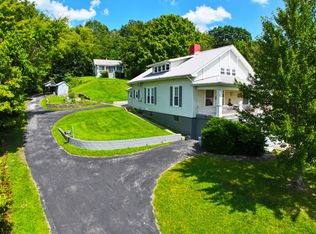 369 Broadway St, Irvine, KY 40336