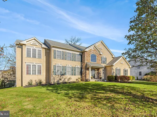 106 Black Walnut Ln, Plymouth Meeting, PA 19462