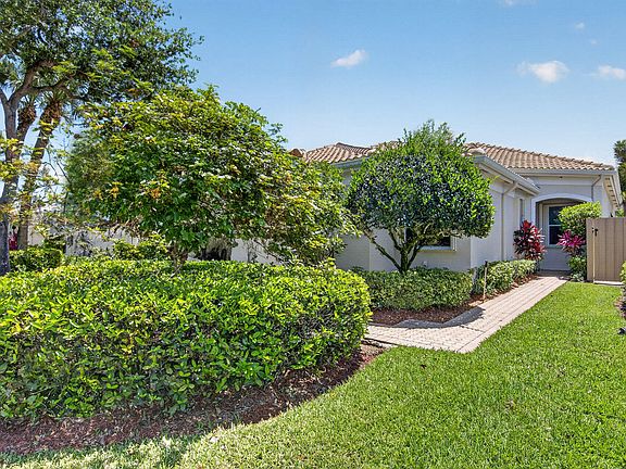 3rd image of 2408 NW 67th Street