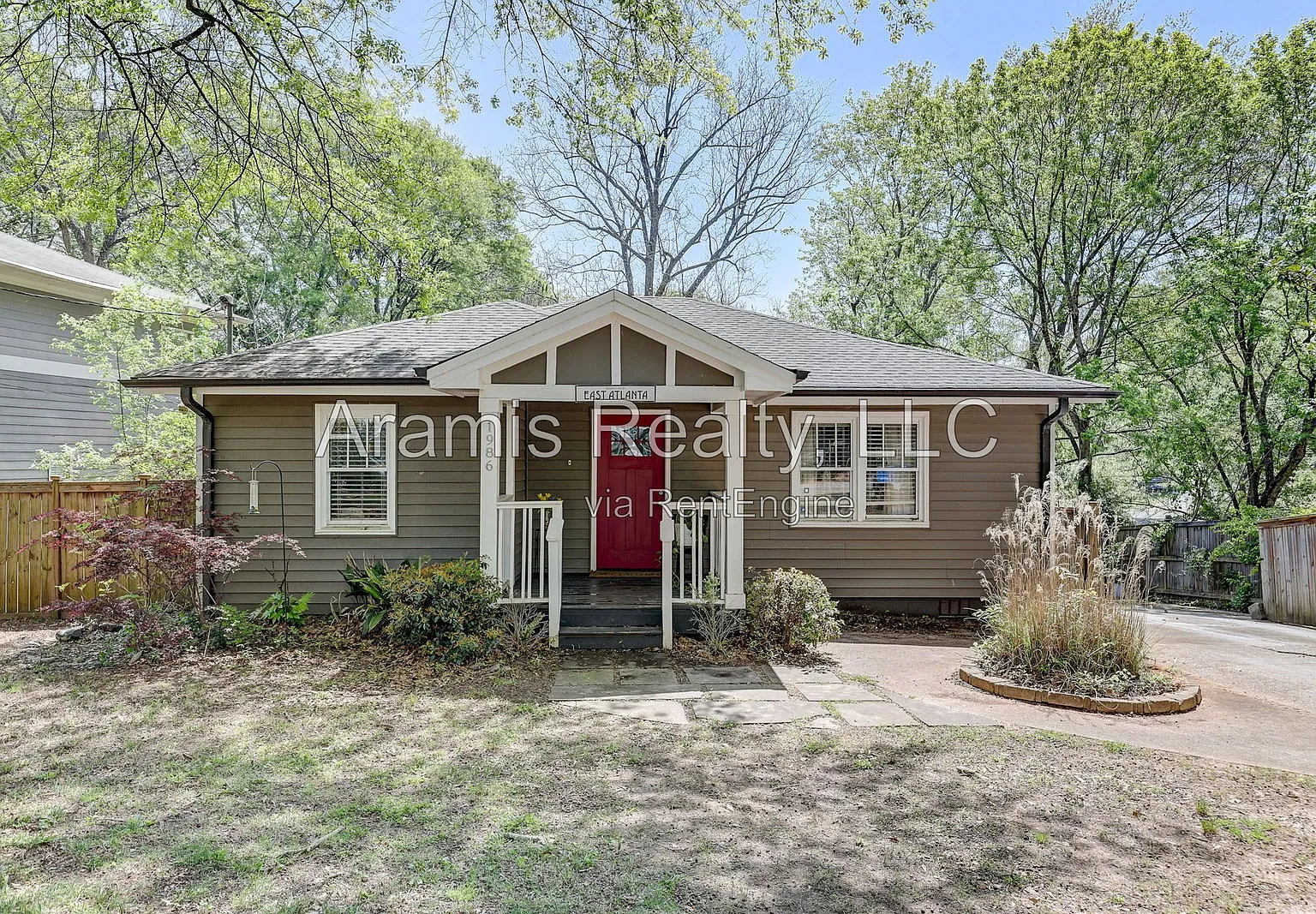 3 bed, 2.0 bath, 1750 sqft, $2,895 — Photo 1