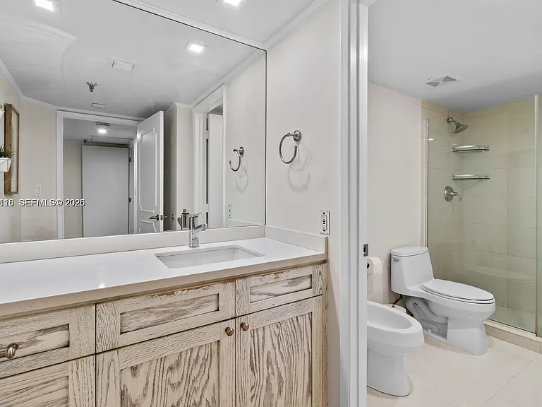 520 Brickell Key Dr #A307 — Photo 24