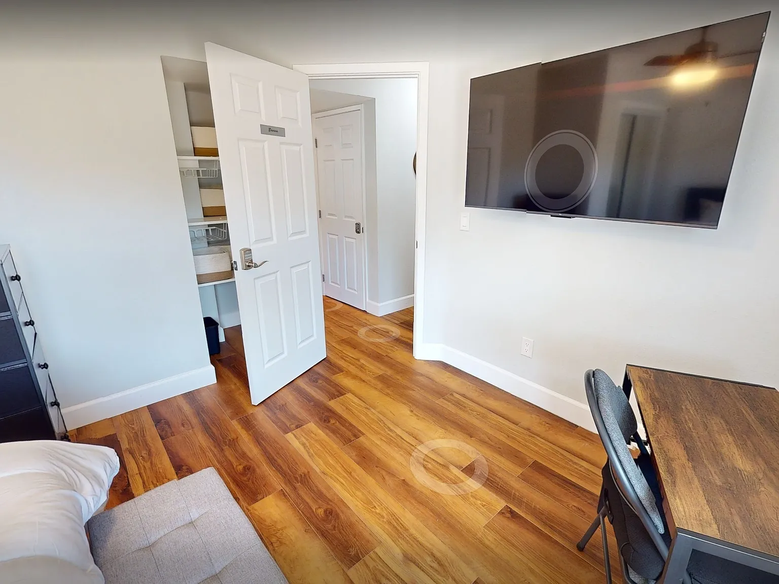 172 Knox Court — Photo 4