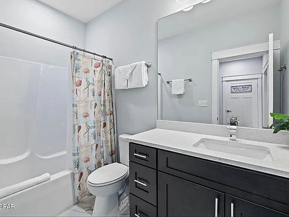 4th image of 2226 Joan Ave #10