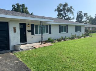 209 Morningside Dr, Lake Charles, LA 70605