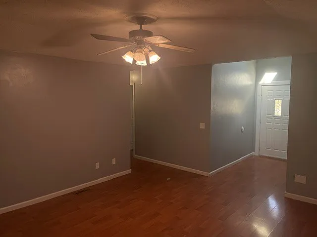 1651 W Wayland St — Photo 5