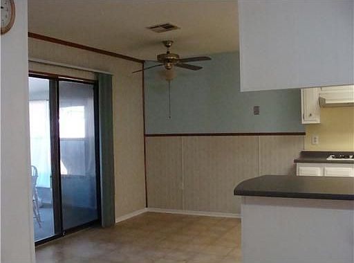 5th image of 344 Sugarpine Dr