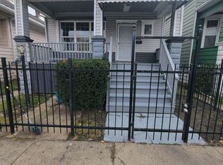 1449 W 72nd St, Chicago, IL 60636