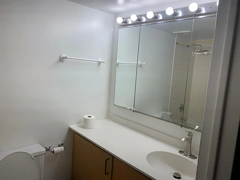 4900 N Lester Ave #3 — Photo 11