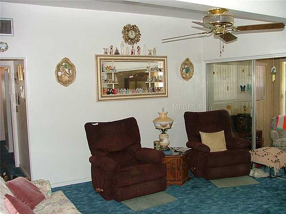 5th image of 117 W Woodland Dr