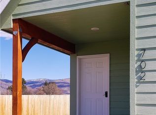 702 Paintbrush Ln, Omak, WA 98841