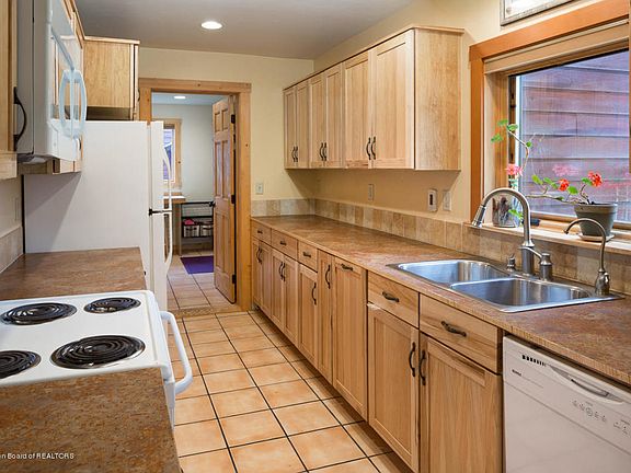3rd image of 3430 S Winding Trail Dr #11
