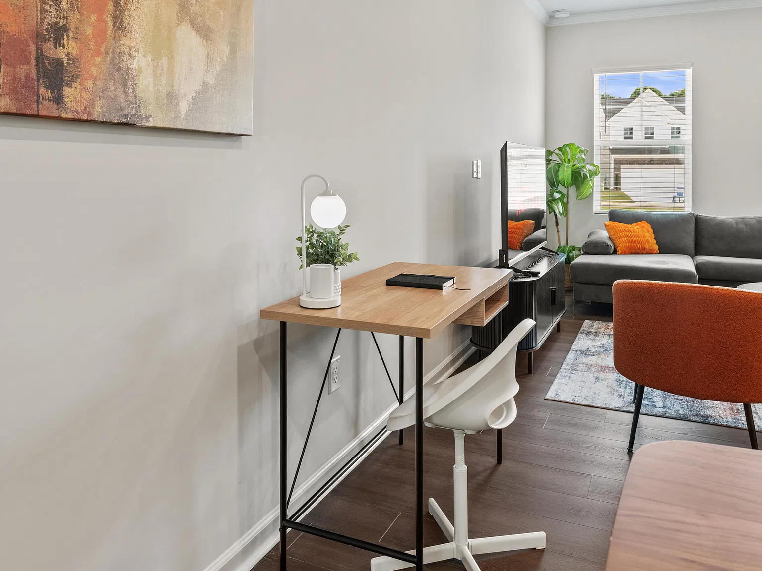 2 bed, 2.5 bath, $2,600 — Photo 1