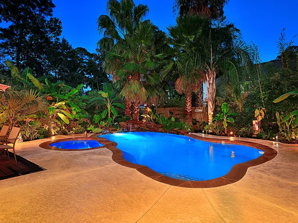 38 Canoe Birch Pl, Spring, TX 77382