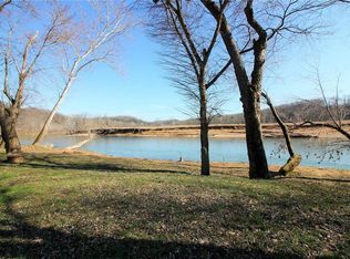 16495 Cave Rd, Dixon, MO 65459