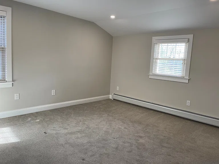 31 Ledge Ave #2 — Photo 22