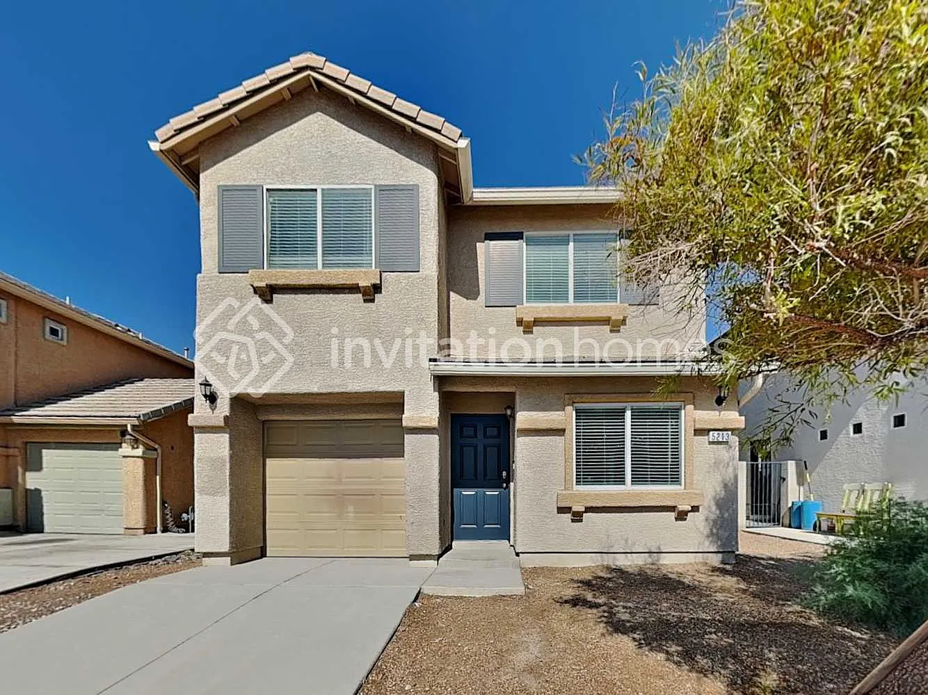 5213 Los Pinos St Las Vegas, NV 89122 — Photo 1