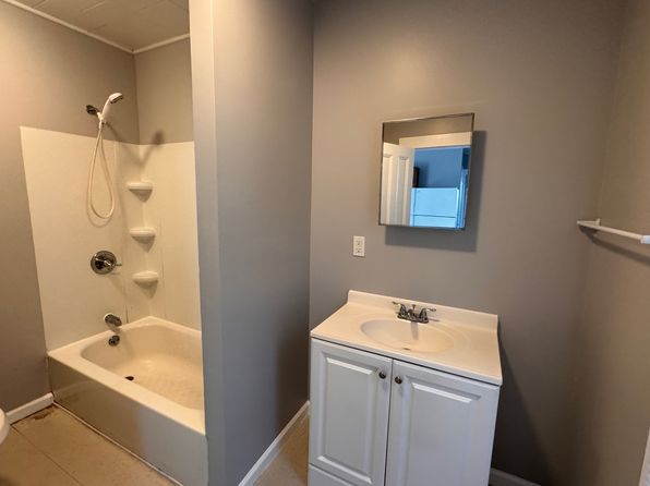 43 S Loring St #1
