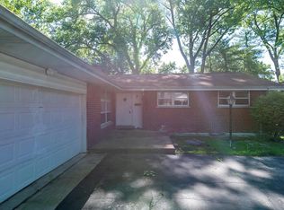 12675 Old Jamestown Rd, Florissant, MO 63033