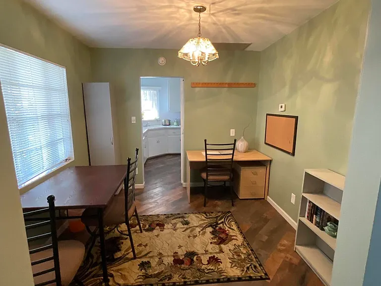 5018 E Eastland St — Photo 11
