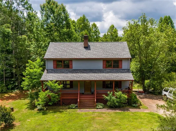 6009 Tranquility Ln, Sutherland, VA 23885