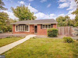 301 Poplar Rd, Flourtown, PA 19031