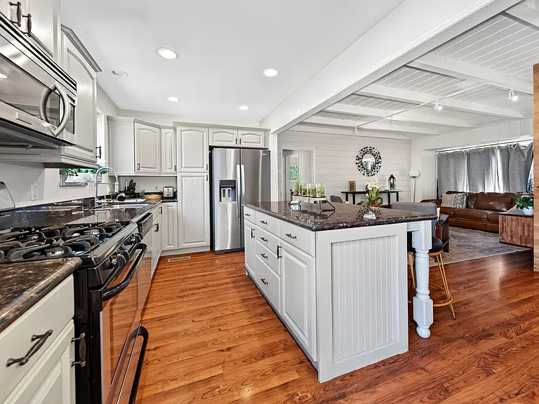 11164 Yardley Pl — Photo 8