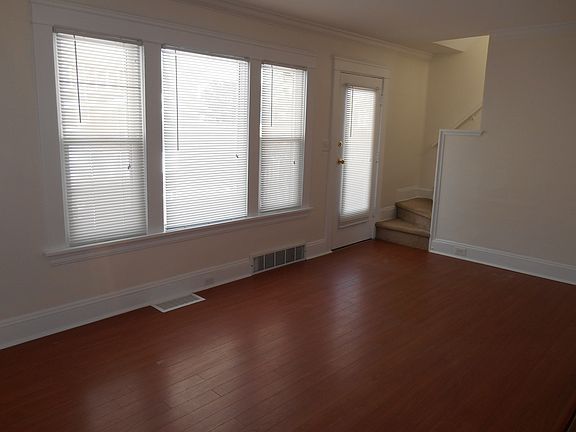 5th image of 1332 Nelson St