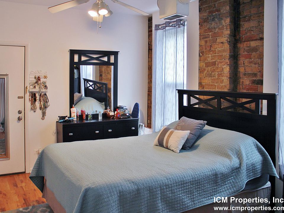 1st image of 2060 N Hoyne Ave #2