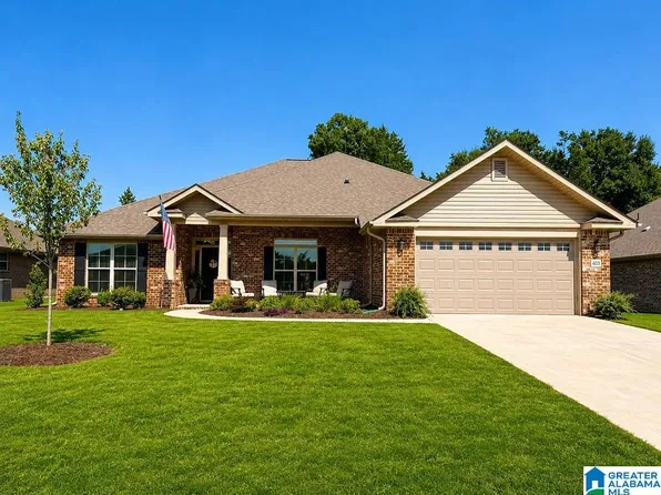 403 Harless Ln, Alabaster, AL 35007