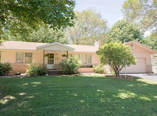 2123 S Prairie Ln, Springfield, MO 65804
